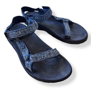 Teva Original Hurricane Sandals women’s size 10 rare Hawaiian print hiking shoe